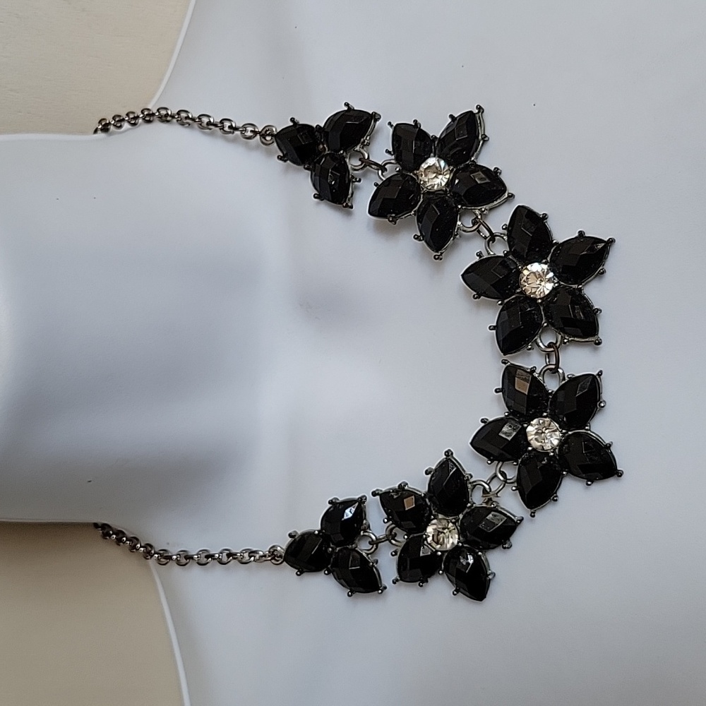 Black Flowers with Rhinestones Necklace